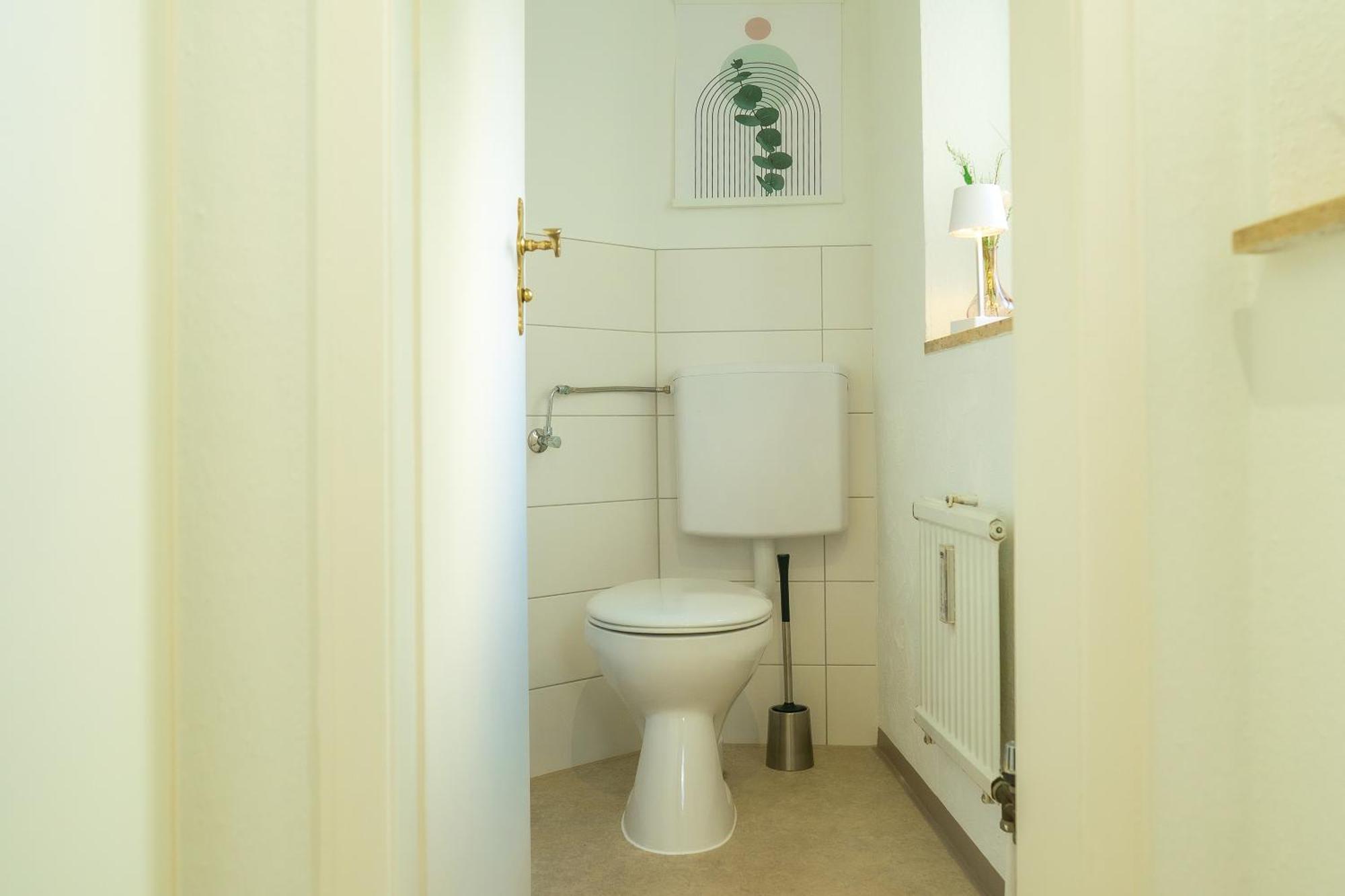 Einzigartiges Scandi Apartment - Innenstadt Mit Parkplatz, Balkon & Wlan - Perfekt Fuer Radfahrer Riedlingen Kültér fotó